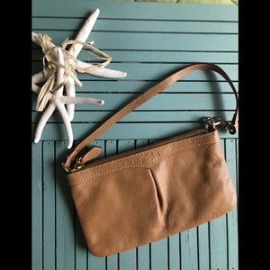 Dooney and Bourke leather wristlet
